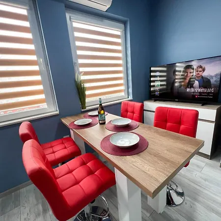 Sofia Street Apartment *