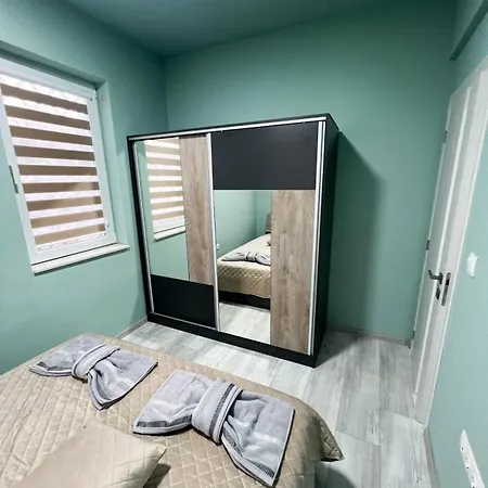 Sofia Street Apartment *